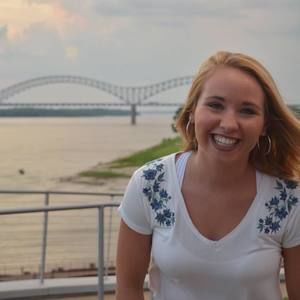 Meet your Posher, Anna claire